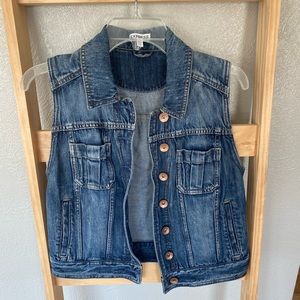 Express Women’s Denim Vest